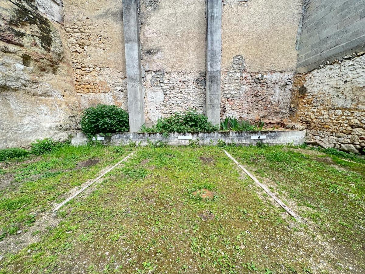 L'Odyssee, A 5 Min De La Gare ~ Fibre + Parking Leilighet Poitiers Eksteriør bilde